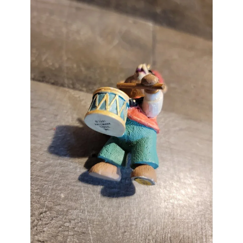 Vintage Hallmark 1991 Fanfare bear drum ornament Xmas home tree decor‎